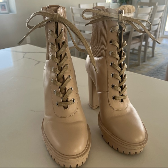 Gianvito Rossi - Martis Booties Beige Leather Combat Lace Up Boots EU 37 US 6.5 - Picture 3 of 11